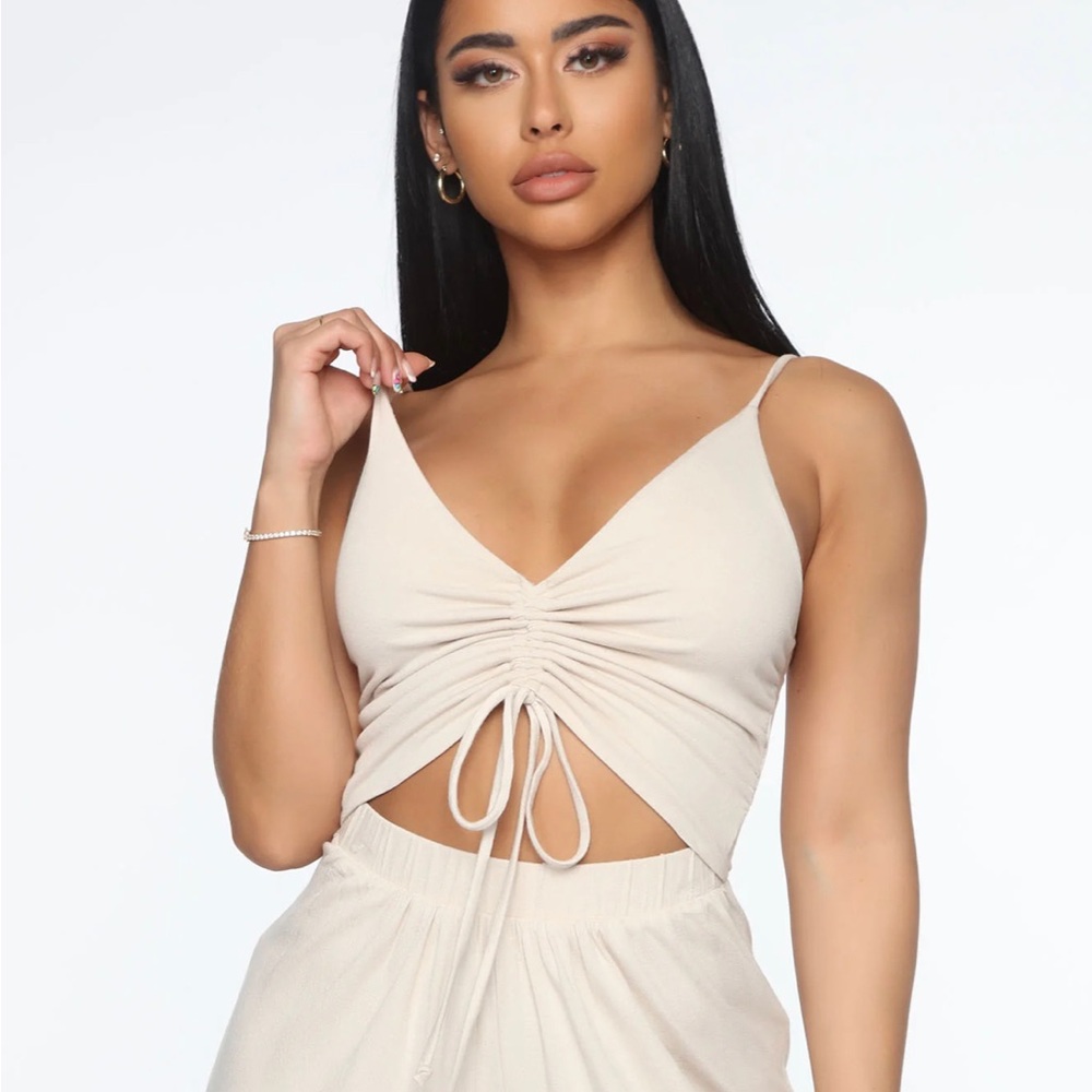 Fashion nova jumpsuit
